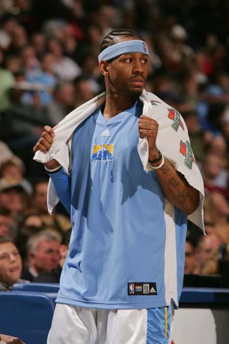 颤抖不已 颤抖不已