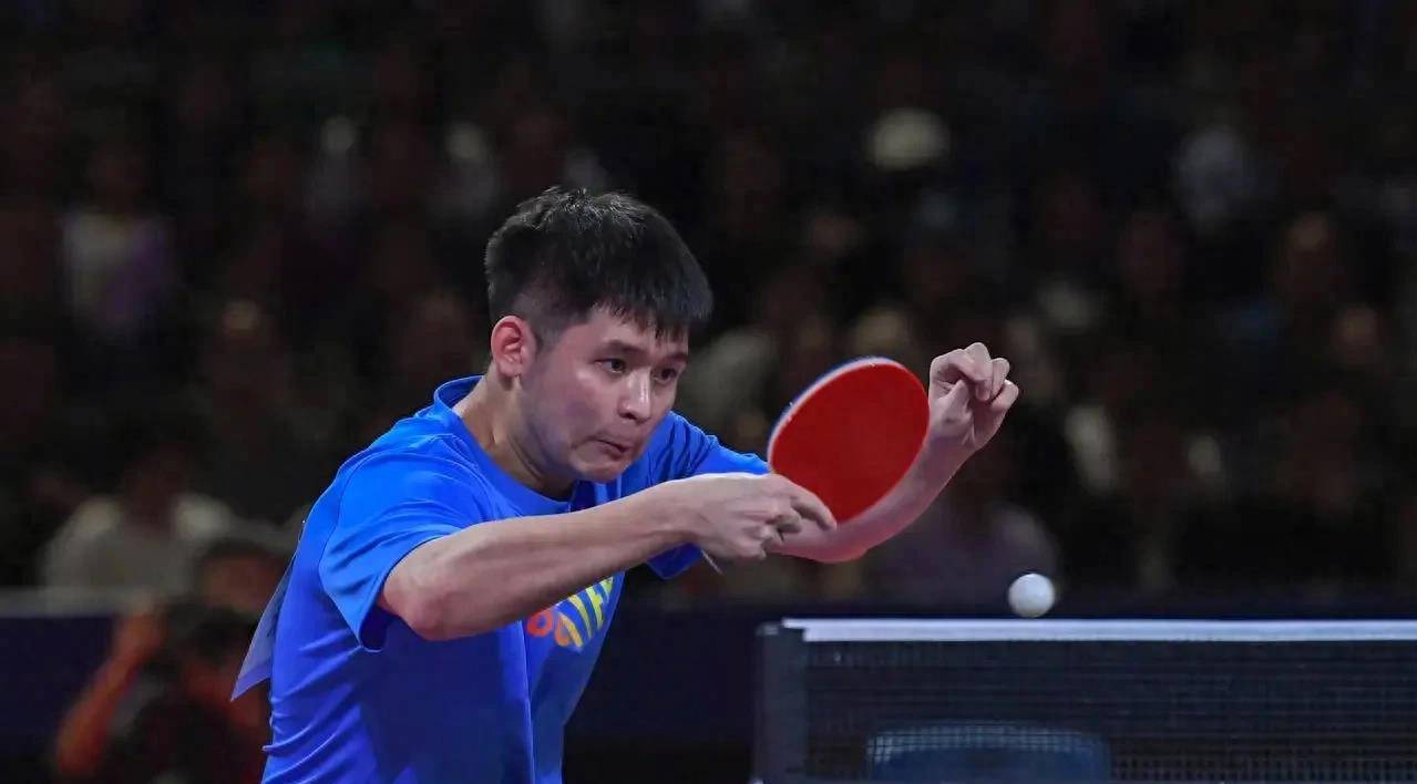 名躺着进欧 名躺着进欧