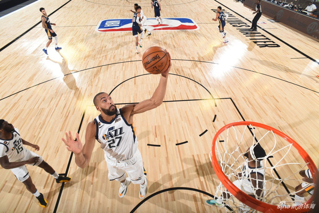 在国际网球 在国际网球